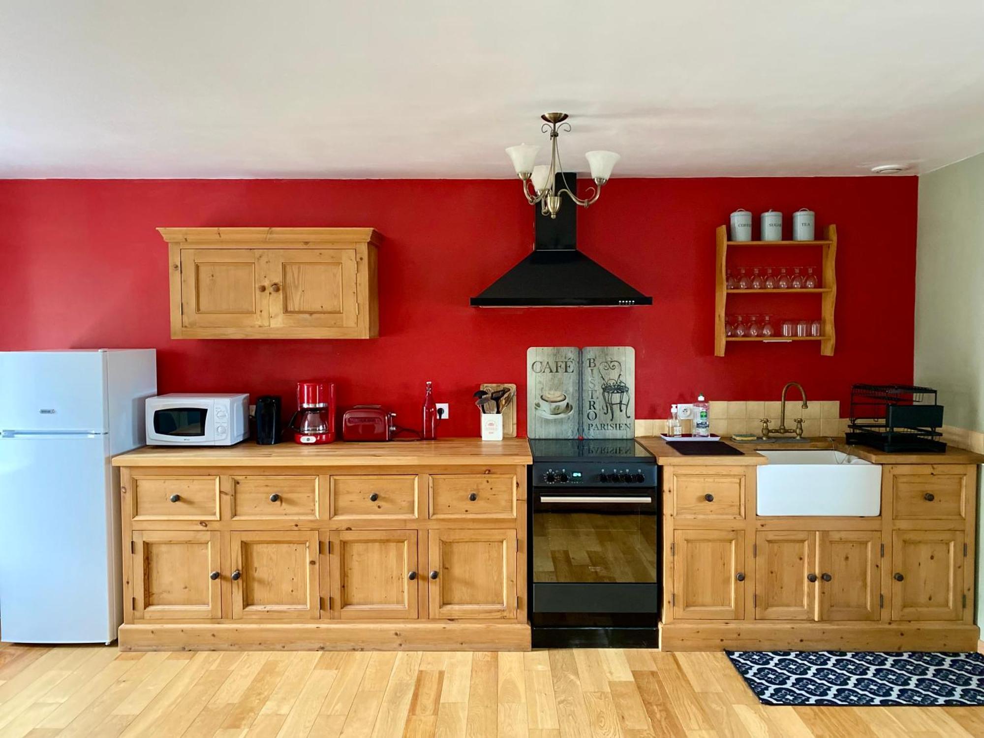 Holiday home 5 Personnes - Le Refuge Des Parachutistes - En Bordure Du Marais Neuville-au-Plain